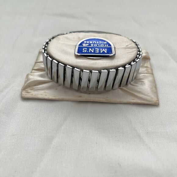 Stretch bangle Bracelet for men, Photograph Holder, British, engraved "Richard" - Picture 2 of 13